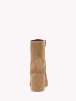 Gianvito Rossi Booties-JOELLE BROWN